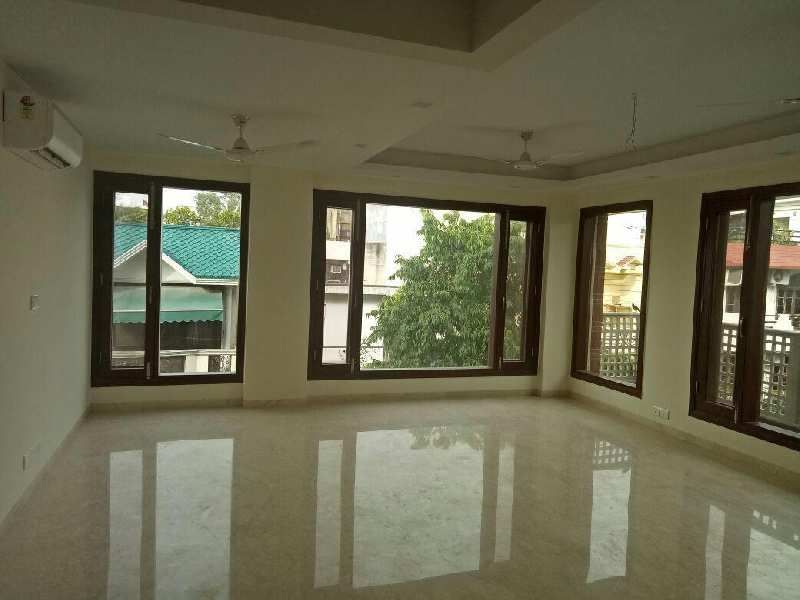 Residential Floor Sale East of Kailash Delhi